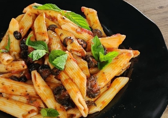 PENNE ARABİATA